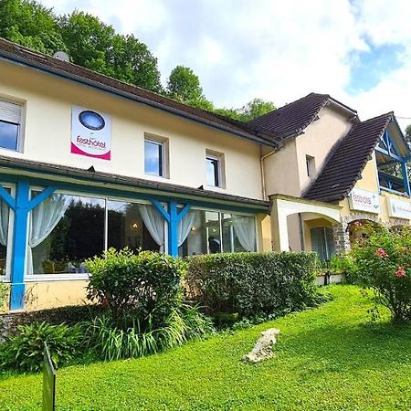 Fasthotel Oloron Hostellerie Du Paon Blanc Lurbe-Saint-Christau Exterior foto