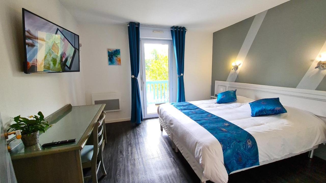 Fasthotel Oloron Hostellerie Du Paon Blanc Lurbe-Saint-Christau Exterior foto