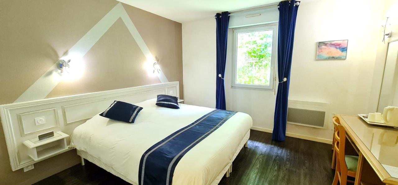 Fasthotel Oloron Hostellerie Du Paon Blanc Lurbe-Saint-Christau Exterior foto